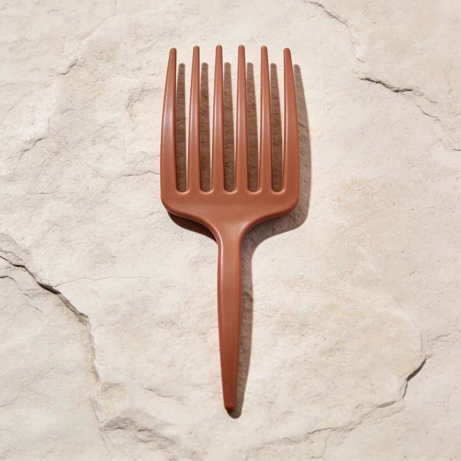 Lift Pick Comb — Clay